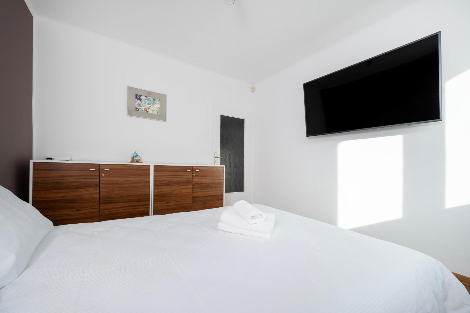 Jaracza 3-bedroom
