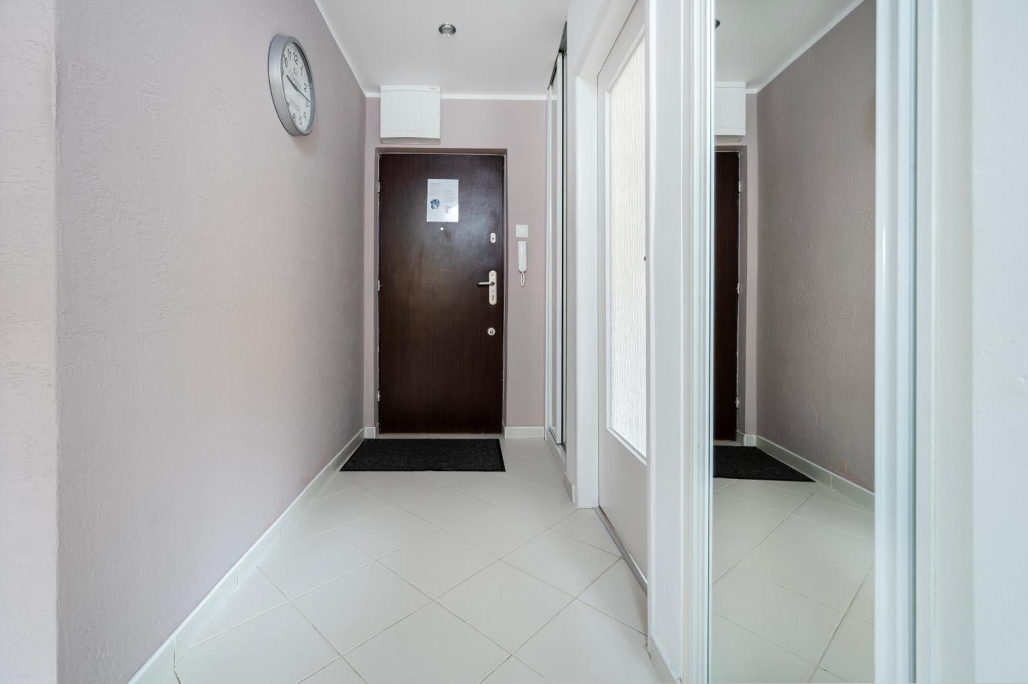 Jaracza 3-bedroom Apartment