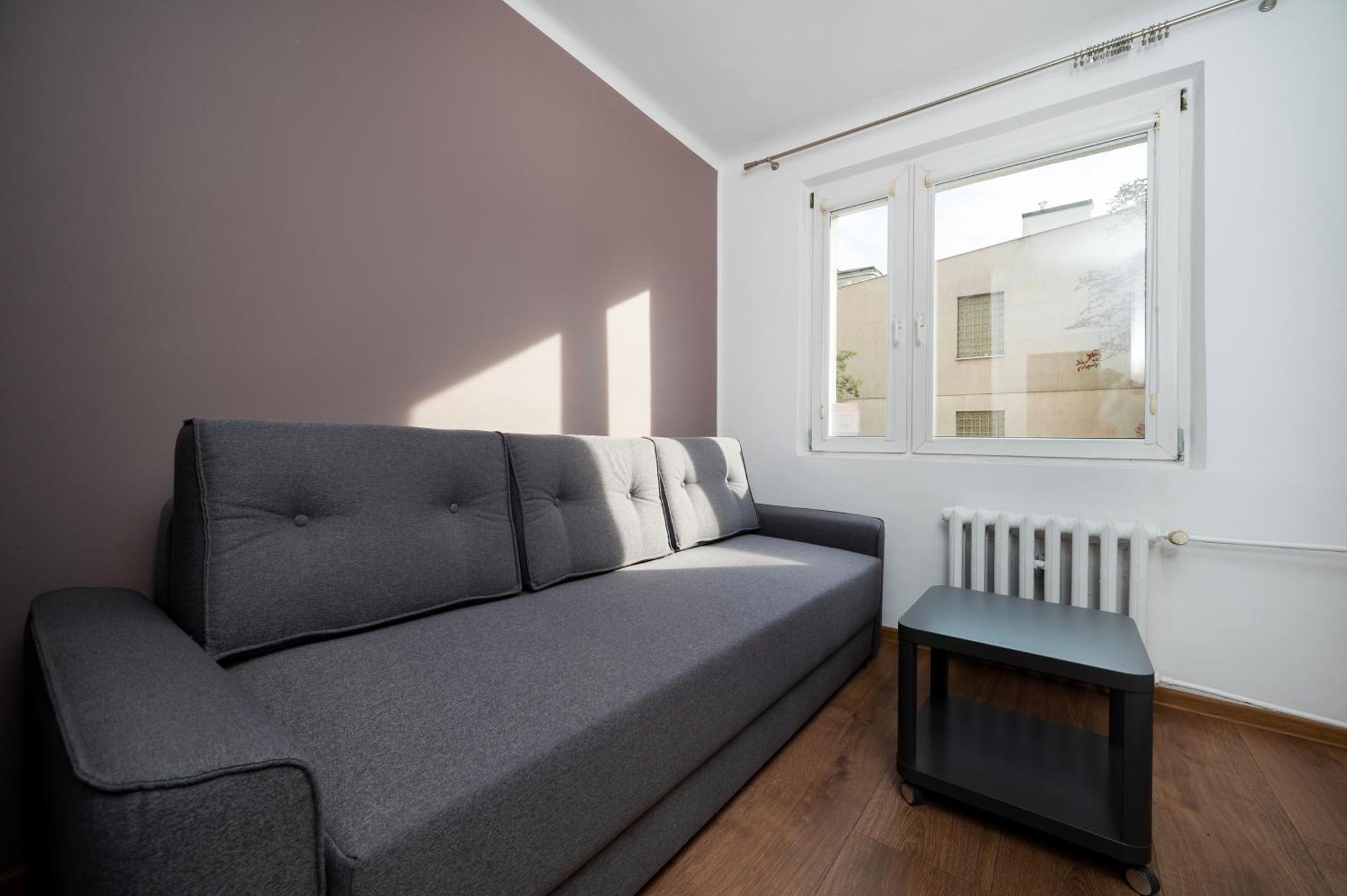 Jaracza 3-bedroom Apartment *